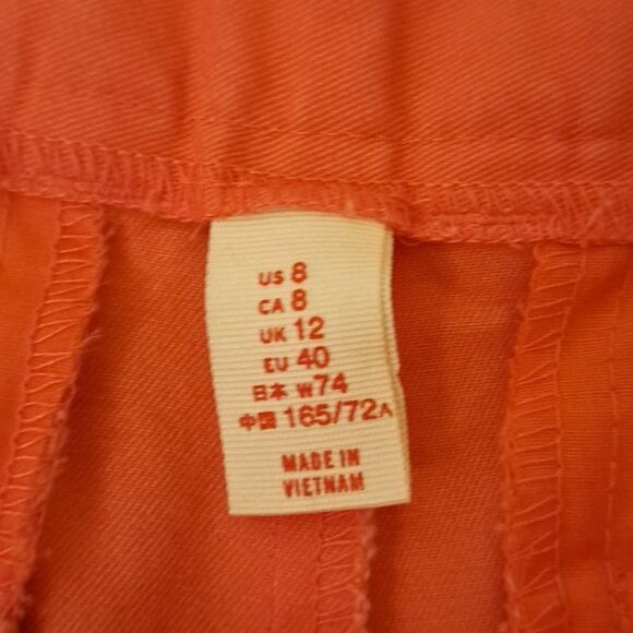 Gap 3 inch pink shorts size 8 - Picture 3 of 5